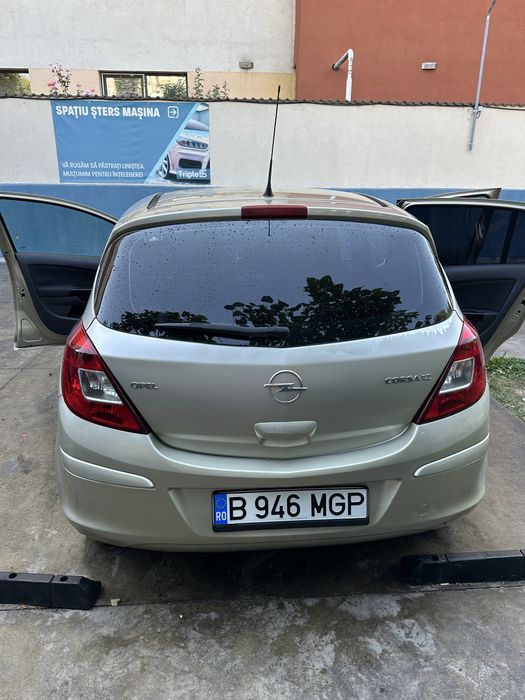 Opel Corsa 1.2 Benzină GPL – 2008 | 1.100 €