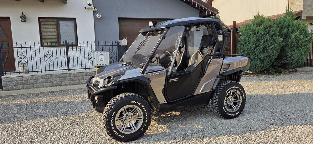 Can Am Commander 1000cm Limited Edition// servodirectie // Fox // L7E, nr negru// variante atv // Cf Moto