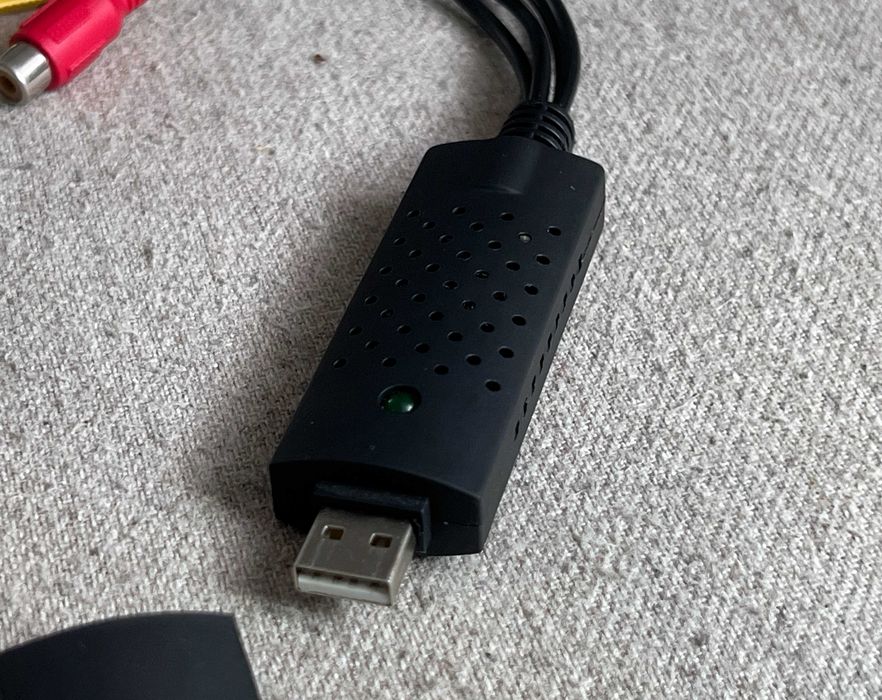 Adaptor USB Video Capture pentru VHS camera analog audio video PC