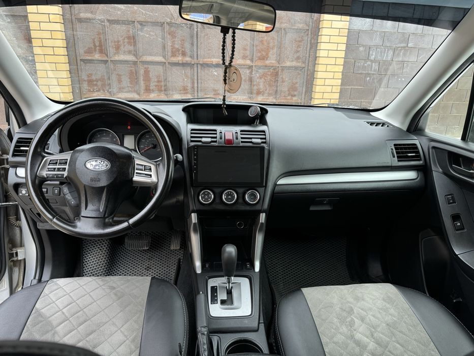 Продам Subaru Forester