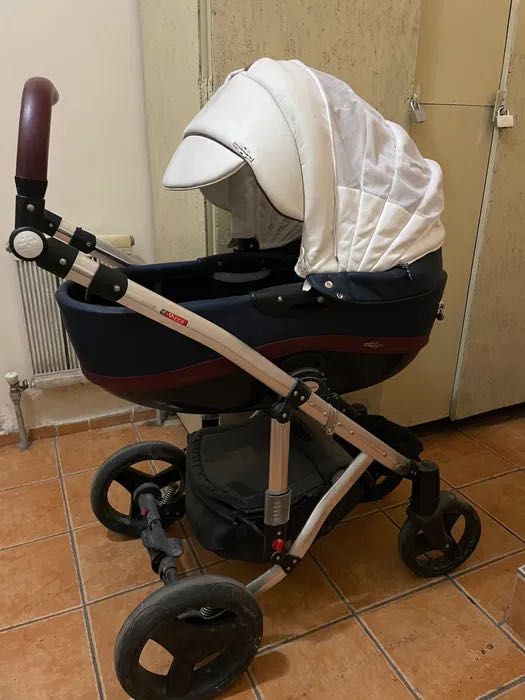 Продам коляску Adamex Vicco 3 в 1