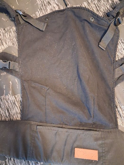 Vand marsupiu bebelusi Momi