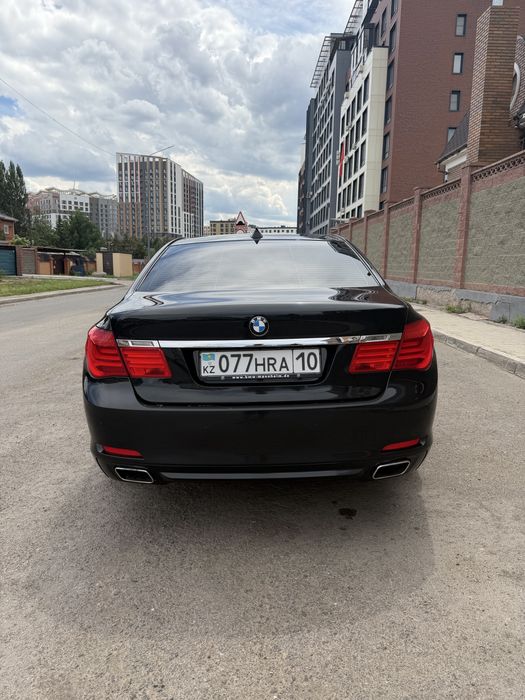 BMW i740 (бмв 7)