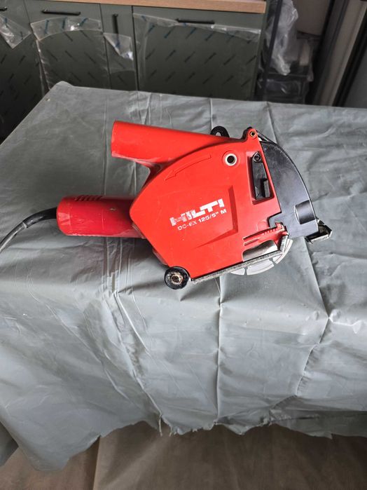 Комплект за рязане на канали  HILTI AG-125-SE + DC-EX 125/5 M