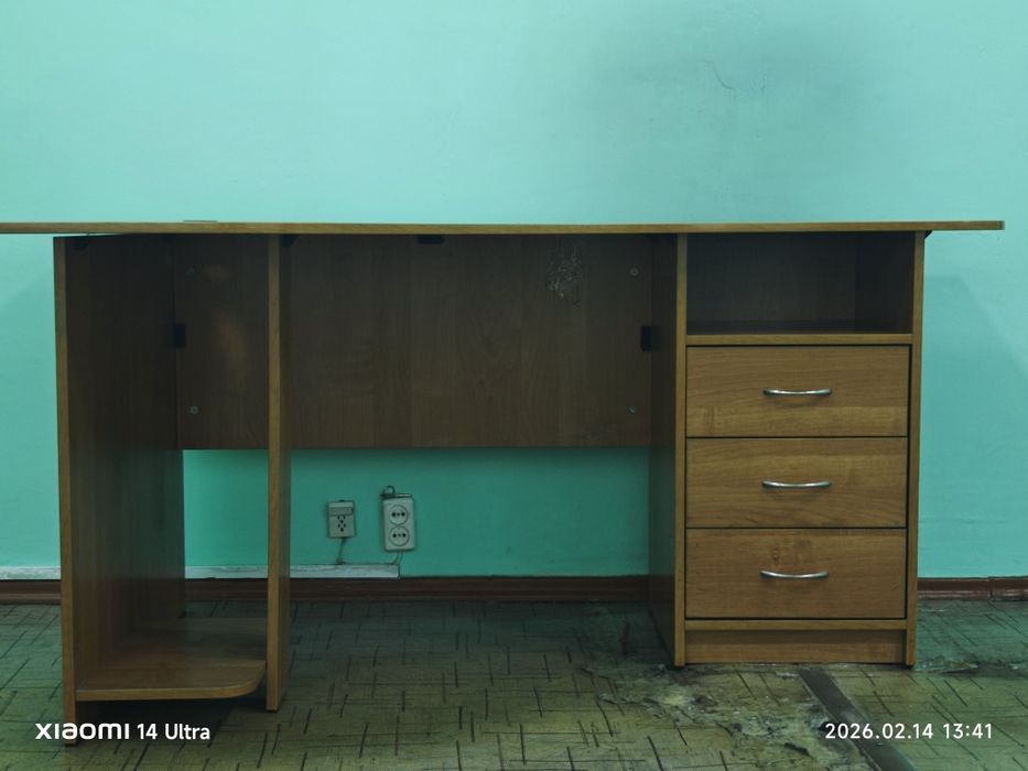 компьютерный стол