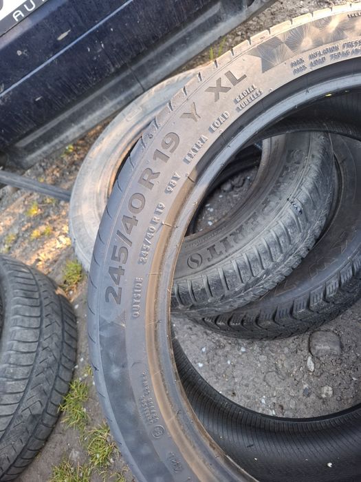Vand 1 anvelopa 245 40 19 continental de vara bun dot 2020