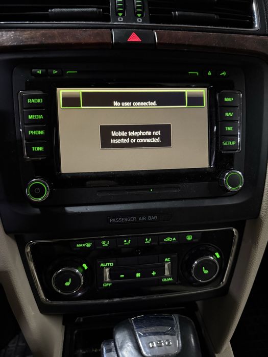 Navigatie RNS 510 HDD SD Card Skoda Superb 2 Octavia 2 Roomster