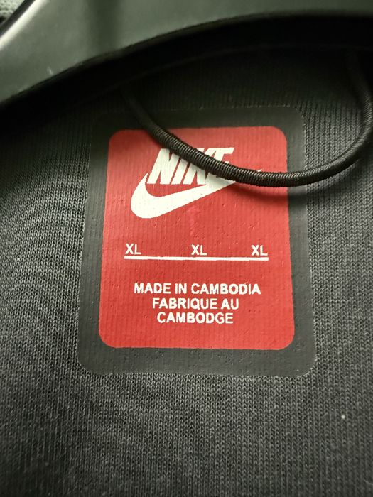 Nike Tech Fleece SYNA