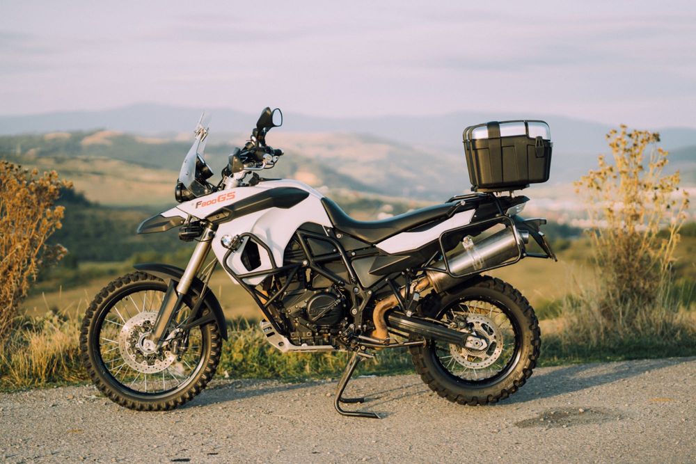 Bmw F800GS stock sau accesorizat