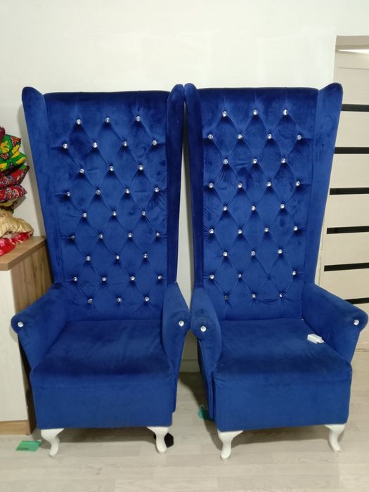 Диван 2штук сатылады жеткізу тегін