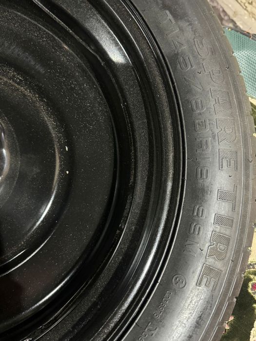 Запасное колесо ( докатка).