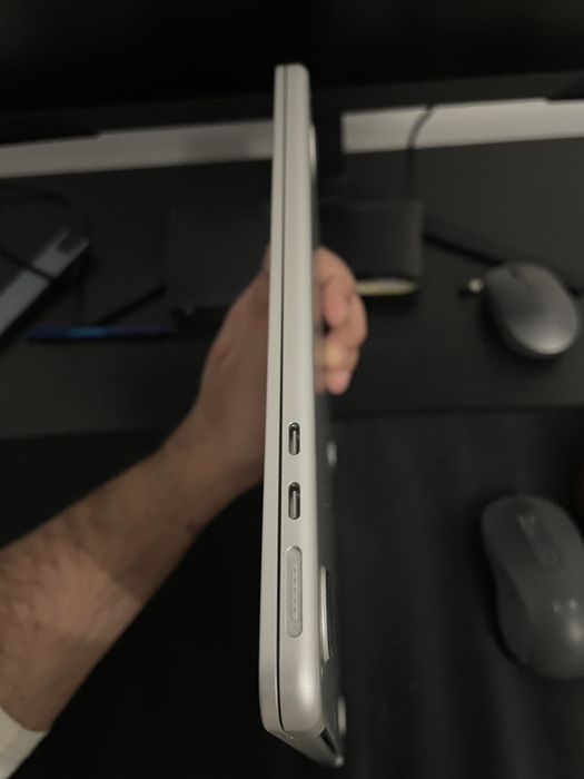 Macbook Air M4 256 gb