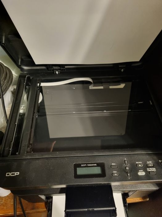 Vand imprimanta brother dcp-1622we tonerul din fabrica
