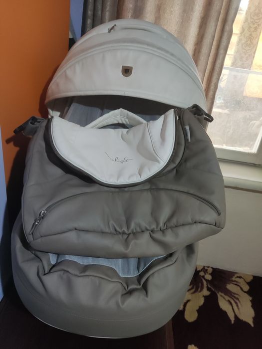 Продаю коляску .