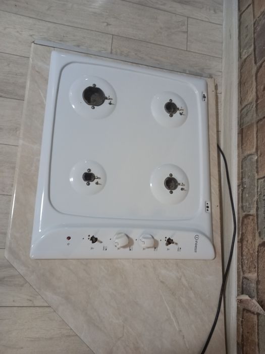 Газ Варочная поверхность