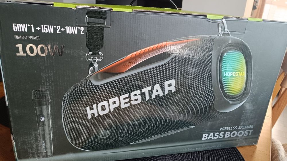 Vand boxa cu microfon HOPESTAR , acustica si bass senzationale.