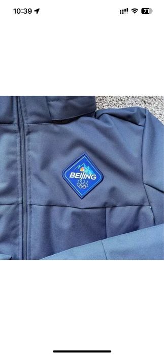 Зимняя куртка Nike