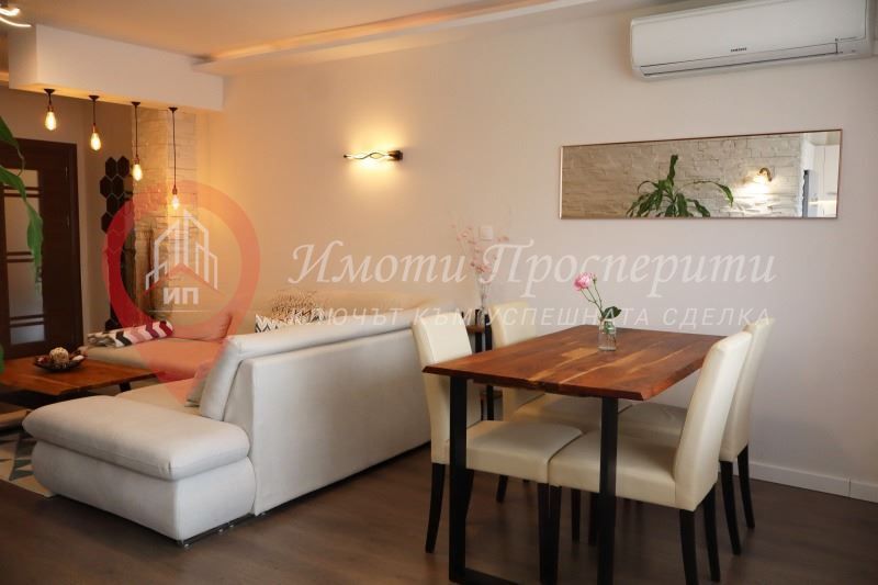 Продава се Четиристаен апартамент в София, Витоша - 169 кв.м за 2361 €/кв.м - Снимка #2