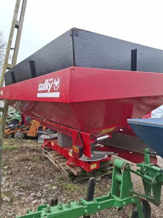 Vând utilaje agricole