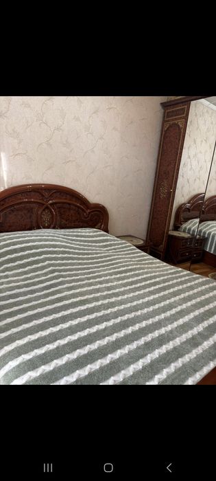 Продам спальный гарнитур