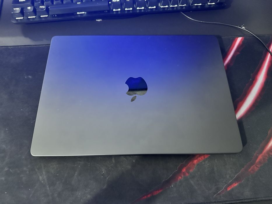 Macbook pro 14 m3 pro