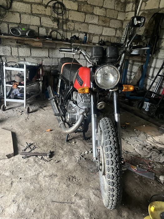 Продаж Иж планета 5