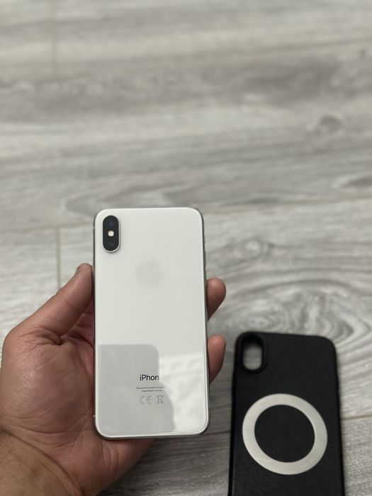 Продам iphone X 64gb память