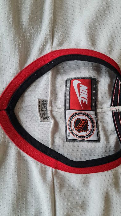 2 Tricouri hochei originale