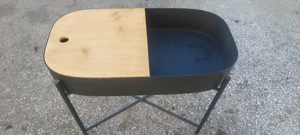 Малка масичка ..