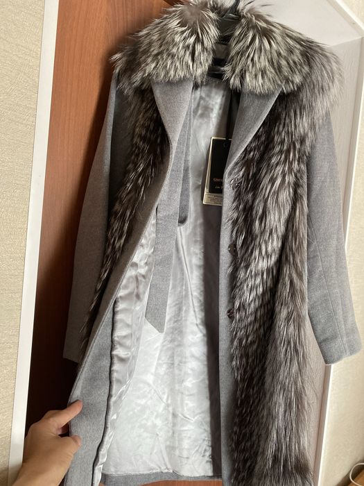 Продается осенее пальто