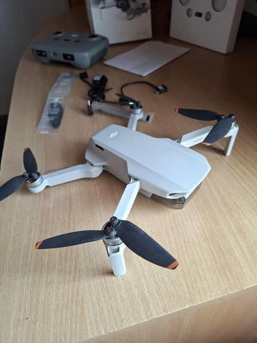 Drona DJI mini2. 4K
