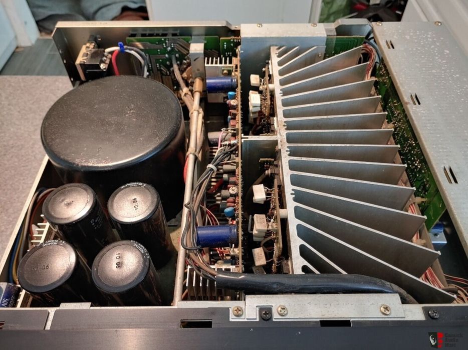 Harman Kardon HK 6900, хакикий монстр, двойное моно, Hi end усилитель