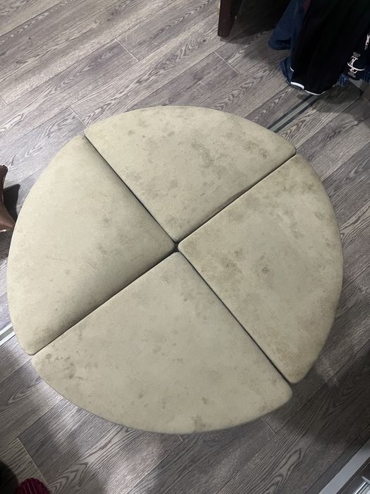 Стол с 4 стульями