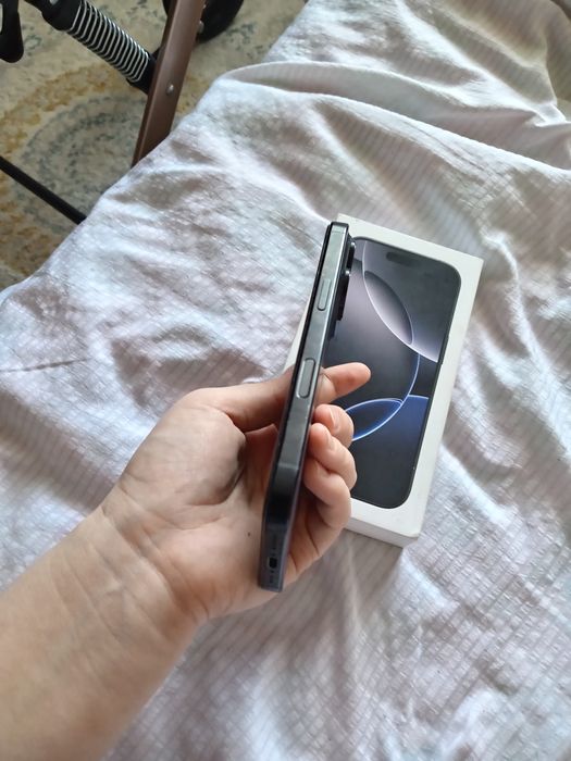 iPhone 16 Pro 256GB  СРОЧНО
