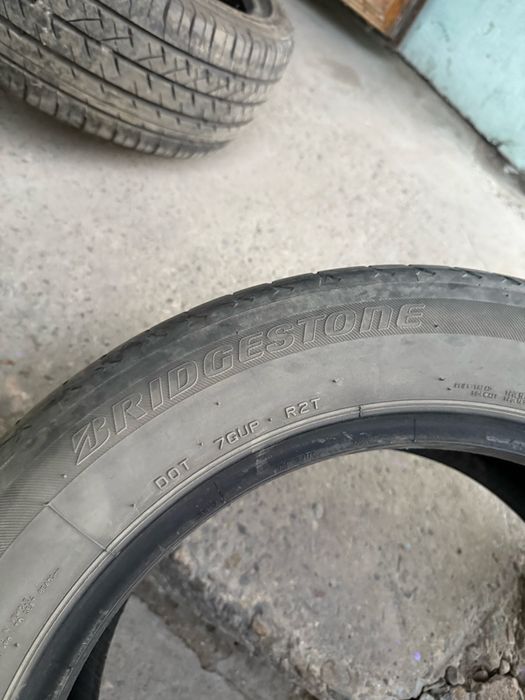 Продам шины bridgstone 225/55/17