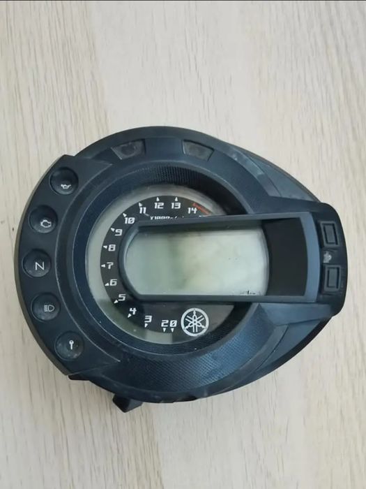 Bord Yamaha fz6 funcțional