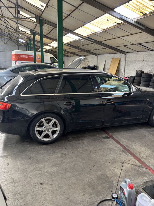 Vand sau schimb audi a4 b8 sline