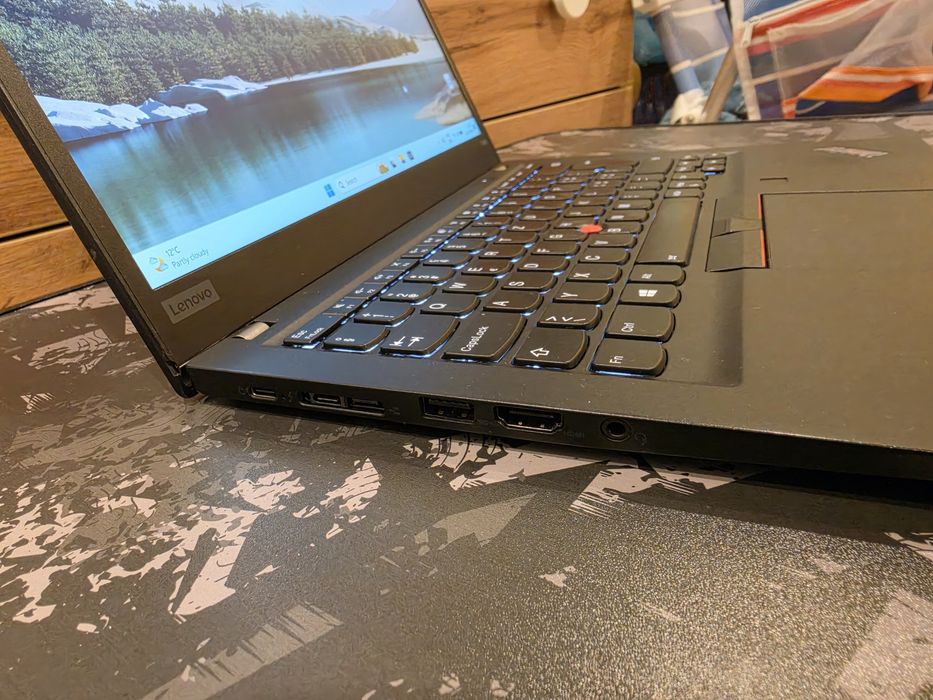 Lenovo T490s / i7-8th / 16GB Ram / 256 SSD