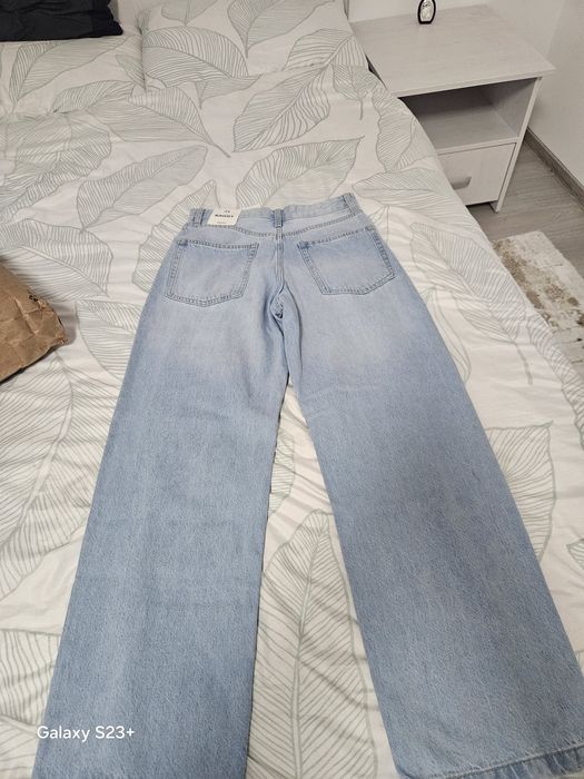 Blugi baggy Bershka