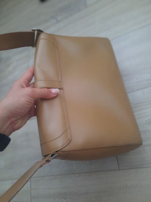 Чанта Esprit естествена кожа