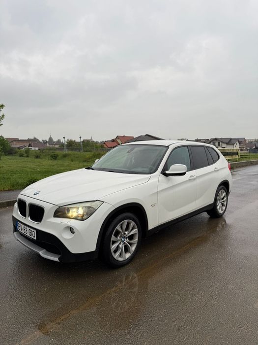 BMW X1 2011 — imagine 4