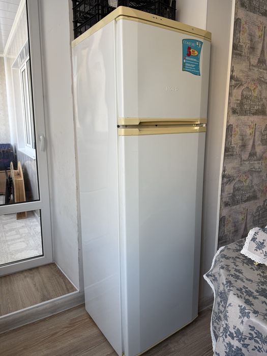 Продам холодильник.