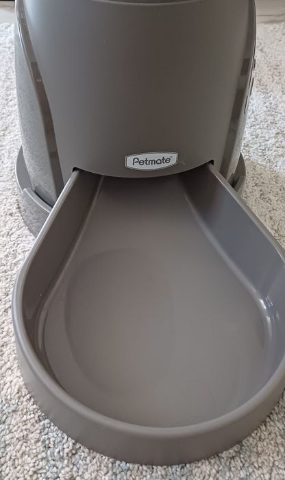 Dispenser automat boabe Petmate