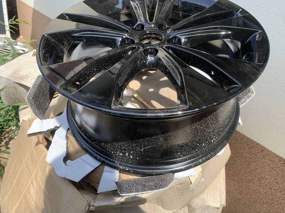 Janta aliaj Bmw X1/X2/X3 jet black J18 f48/f49