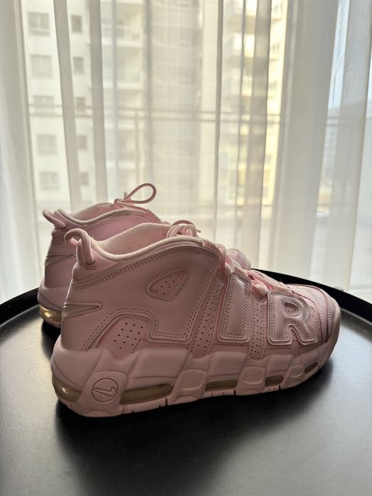 nike uptempo roz