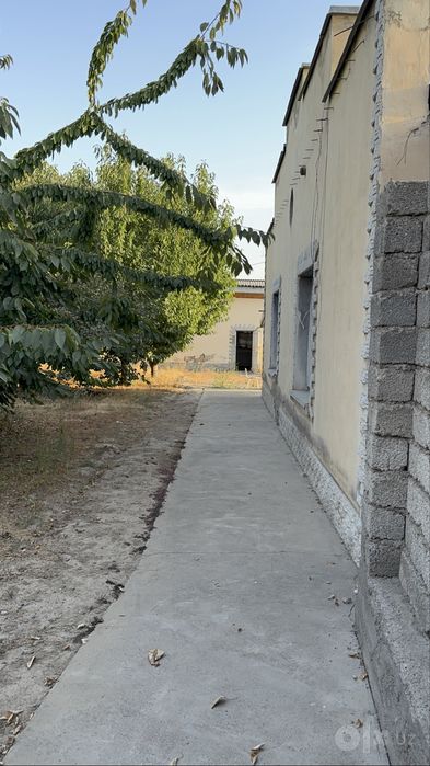 Продам свой дом 17 соток Янгибозор ориентир 10 школа