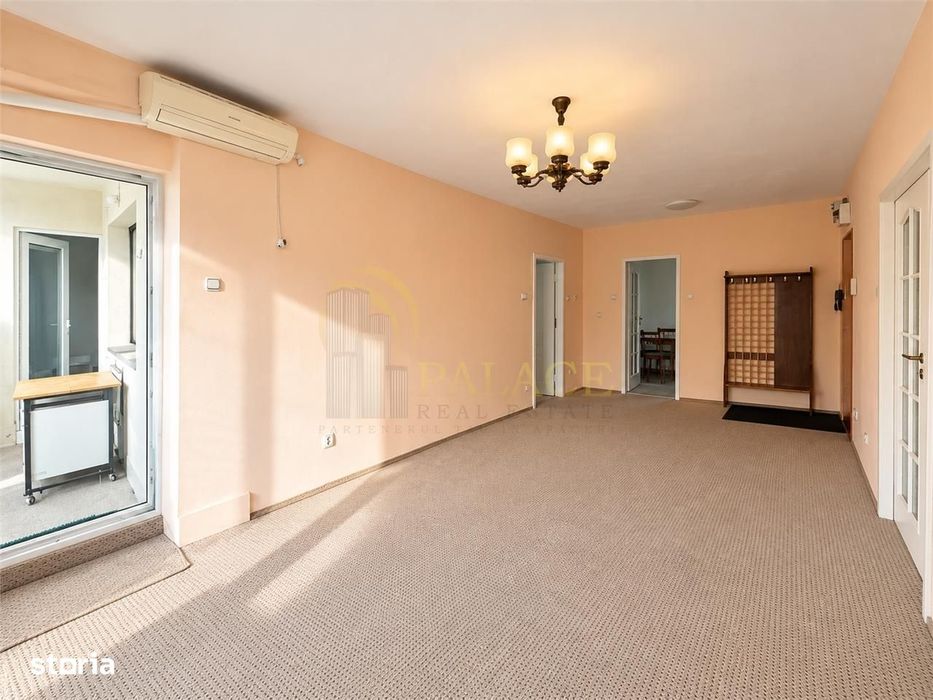 Apartament 4 camere Copou, parcul EXPO, cu parcare si boxa.