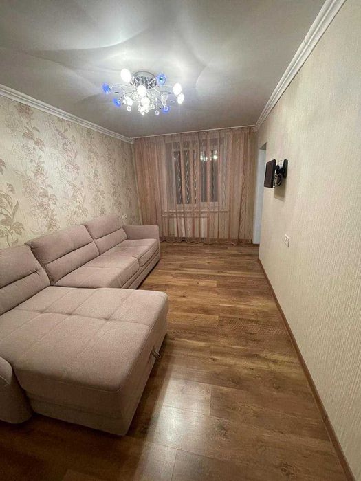 Продажа 4-комнатной в Центре!