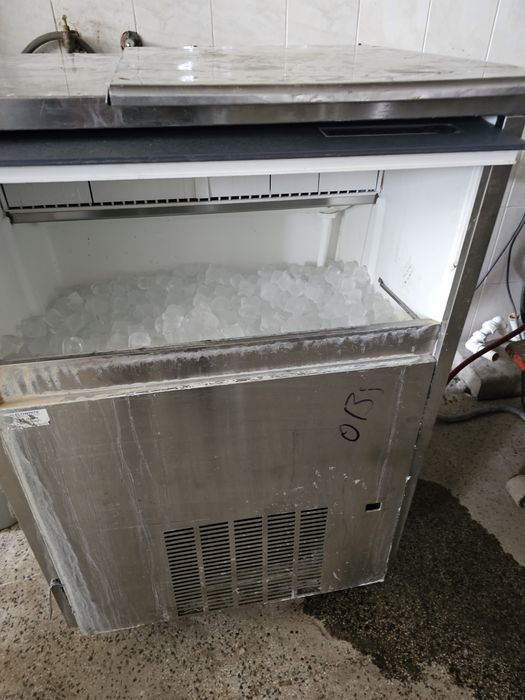 MAIDAID M155-65 ЛЕДОГЕНЕРАТОР,170кг,24ч,70кг бина,4400лв нов компре