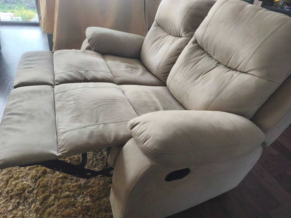 Продавам диван двойка